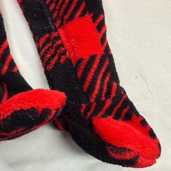 Baby Mode - 6-9M - Red and Black Plaid Fleece Onesie Sleeper - Picture 3 of 4